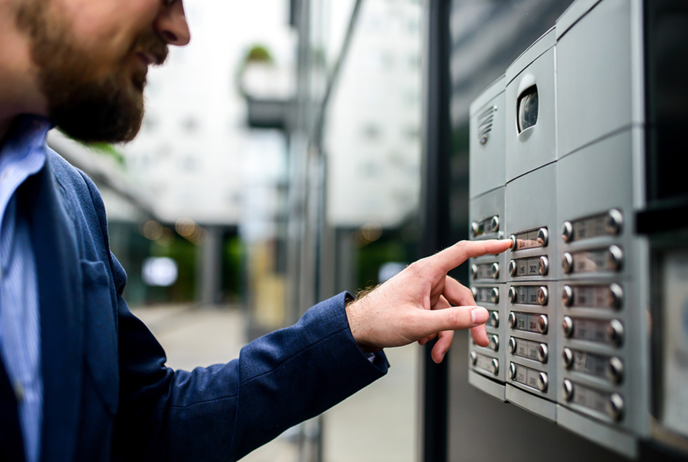 Sprech&shy;anlagen bei GB Elektrotechnik GmbH in Nürnberg